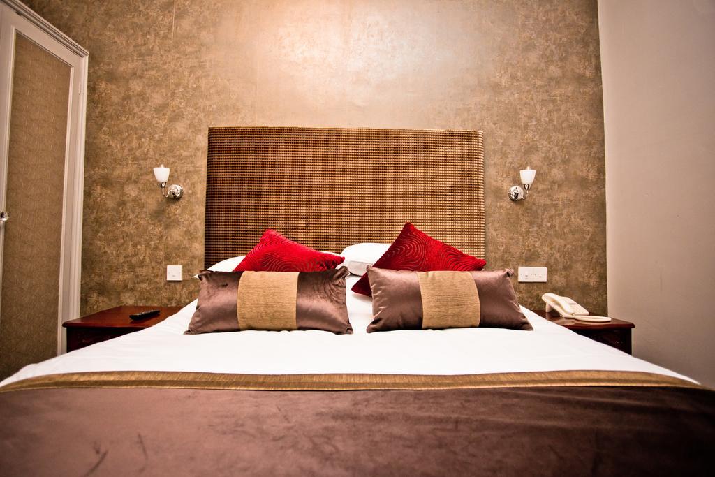 Wards Hotel & Restaurant Folkestone Habitación foto